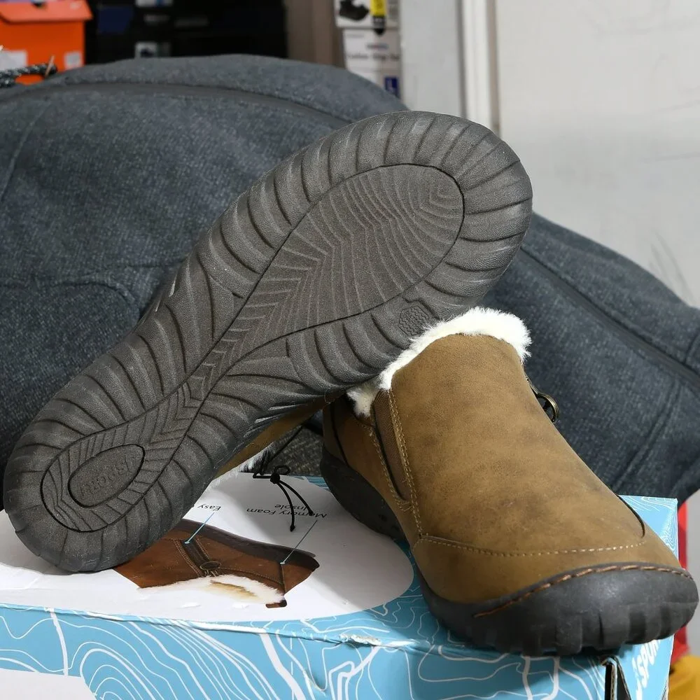 Brown-Jsport‎  Womens Faux Sherling Shoe - Picture 2 of 9